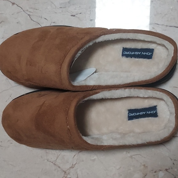 NEW- John Ashford mule Indoor/Outdoor Slippers SIZE:11-12 (XL). Color Tan - Picture 5 of 5